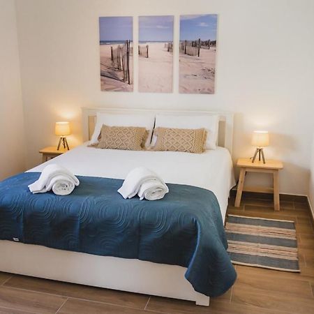 Lovely & Bright Renovated Apt. W/ Balcony In Lagos Exteriör bild