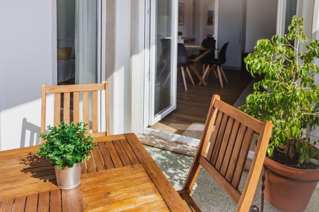 Lovely & Bright Renovated Apt. W/ Balcony In Lagos Exteriör bild